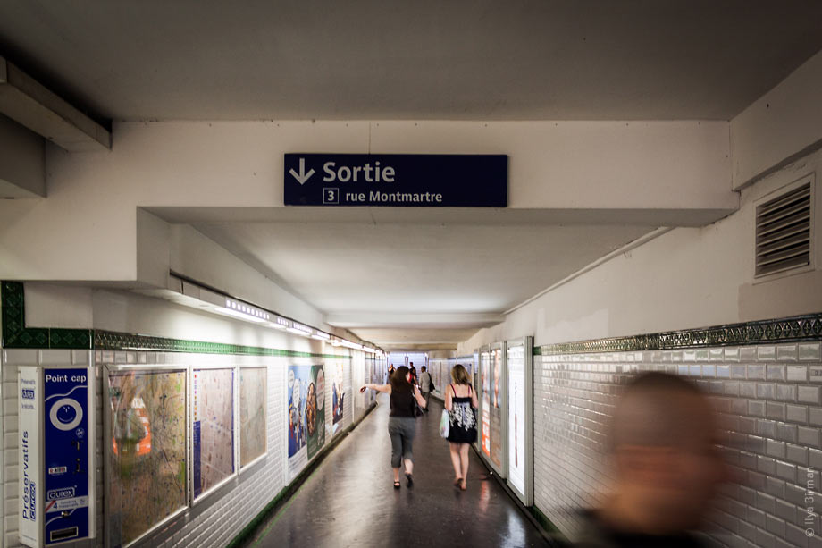 В парижском метро все выходы со станций пронумерованы