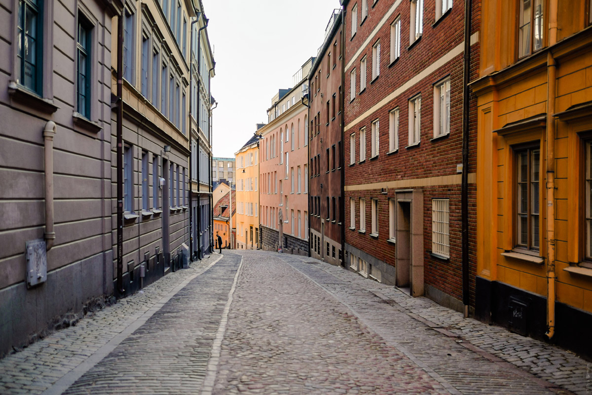 Сайт улицу. Стокгольм улицы. Улочки Стокгольма. Стокгольм Седермальм улица Бельмансгатан. Стокгольм старый город безлюдный.