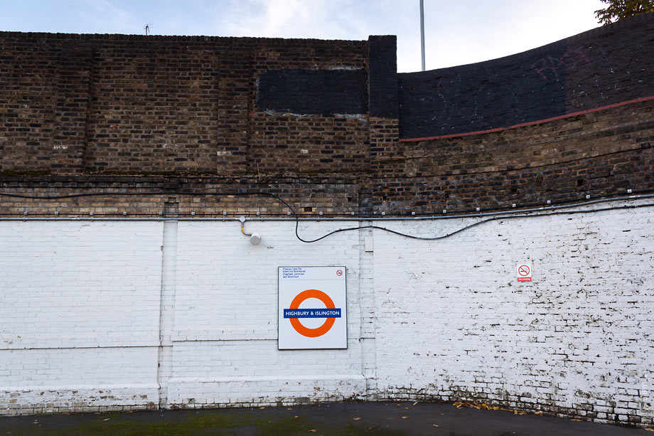 Станция метро Хайбери-энд-Ислингтон в Лондоне