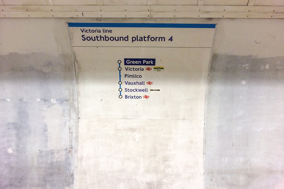 Станция метро Грин-парк в Лондоне